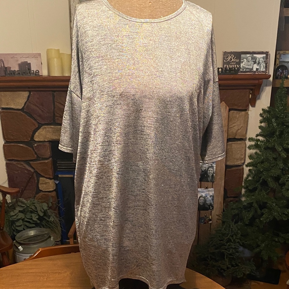 LuLaRoe Irma Shimmering Silver Short Sleeve Top